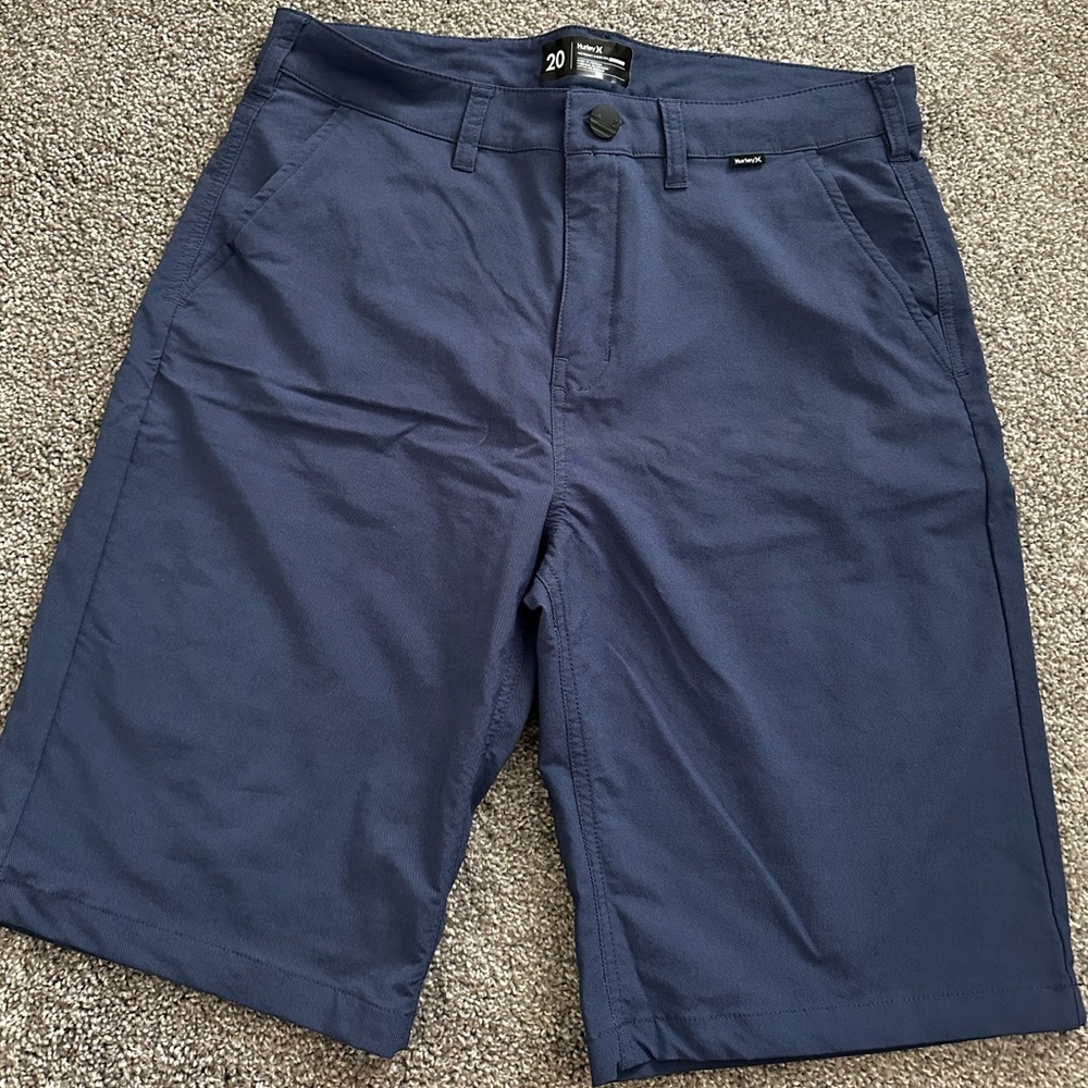 Hurley. Nike DRI-FIT shorts.